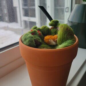 Handmade Needle Felted Fox in Terra Cotta Pot, Decorative Wool Art Figurine, Woo